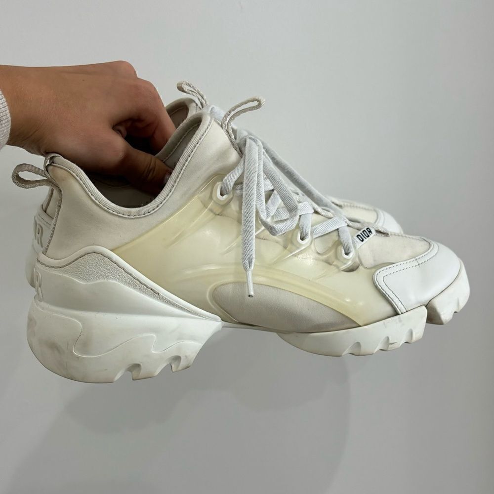 Dior D-Connect Sneakers - Picture 6 of 10